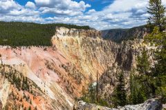 2022-06-Yellowstone-323-Pano