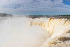 2023-06-Iguazu-NP-178-Pano