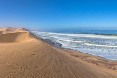 2023-08-Sandwich-Harbour-051-Pano